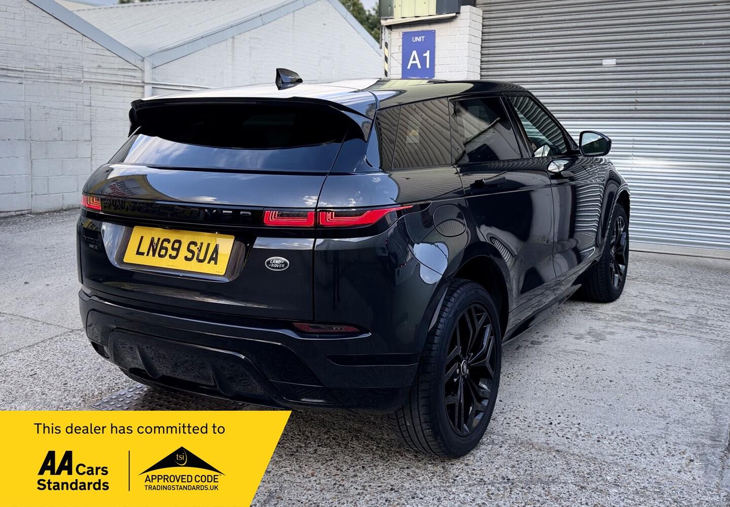 Land Rover Range Rover Evoque Left Side